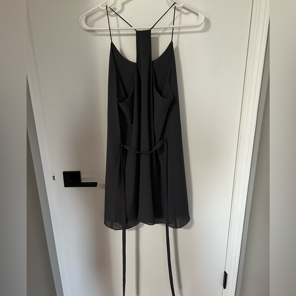 Aritzia Classic Dress - Picture 2 of 4